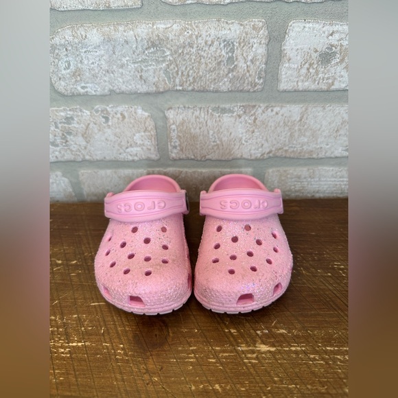 Crocs Toddler Classic Glitter Clog - Flamingo Pink - Size 5 - 0072 - Picture 2 of 6